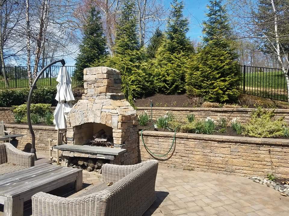 Outdoor fireplace and paver patio, Cecil County MD