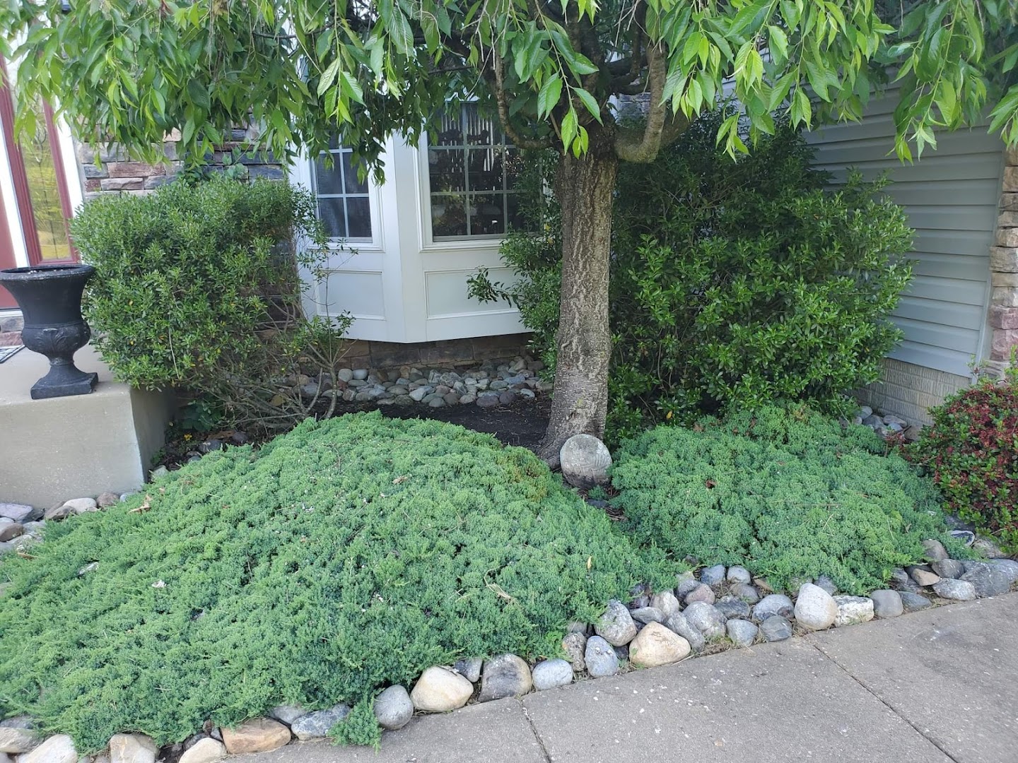 River rock and planting bed landscaping, North East MD